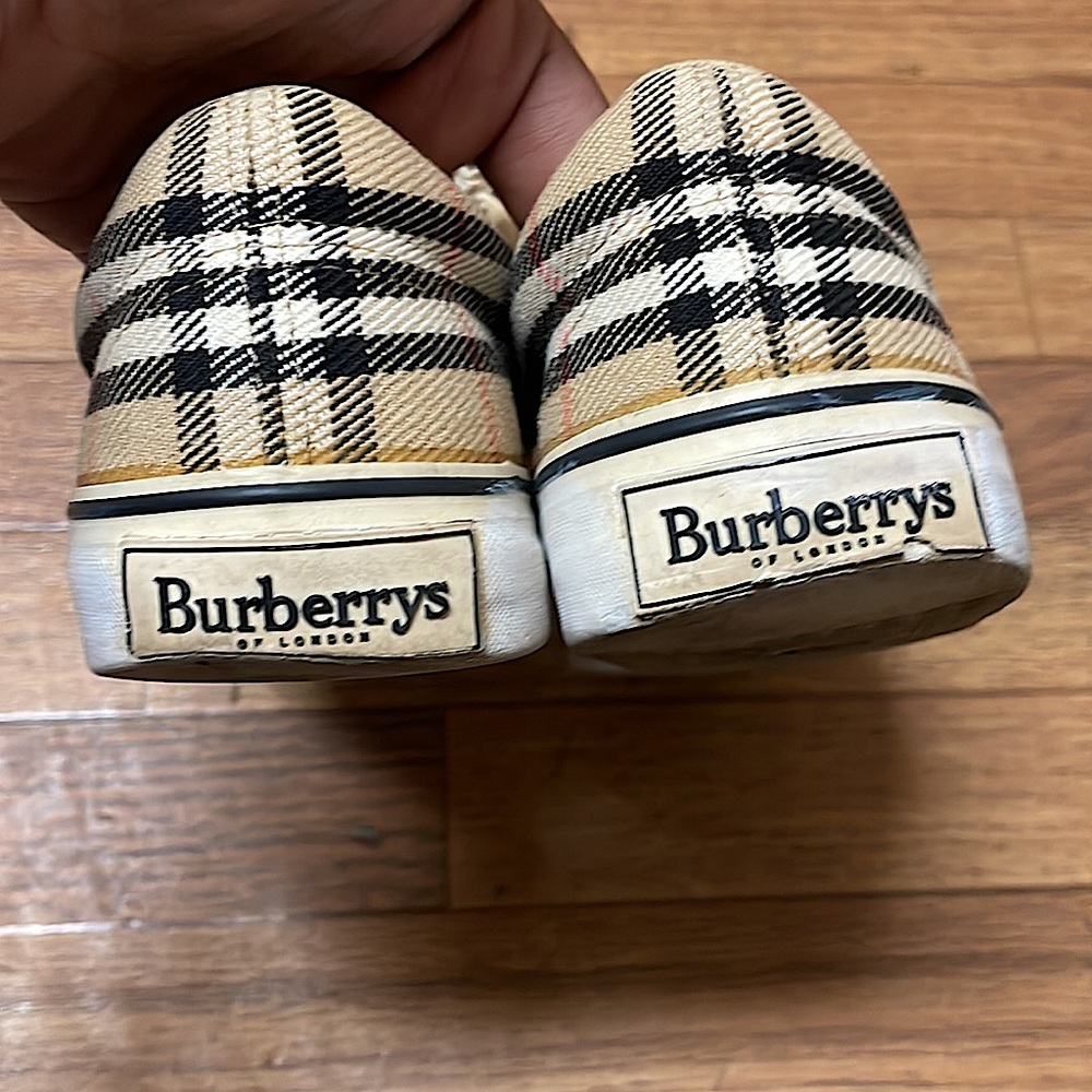 🧡 Burberry 🧡 - Picture 5 of 8